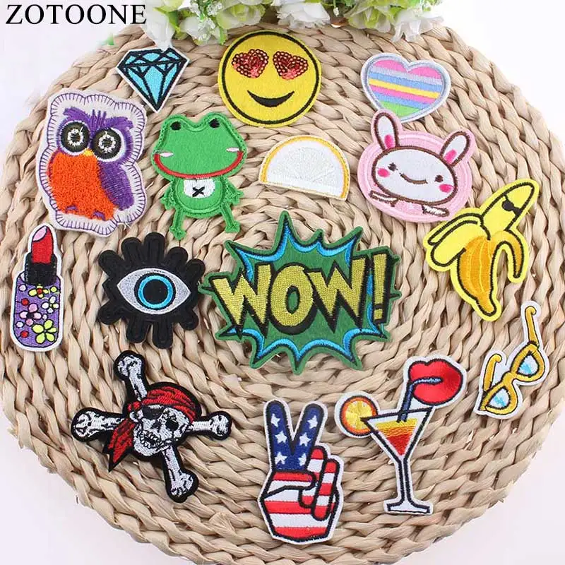 

ZOTOONE 1Pcs Cat Ainmals Space Patch Cheap Embroidered Patches Sequin Iron On Kids Clothes DIY Airsoft Emoji Appliqued Stickers
