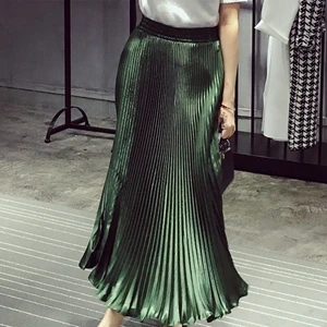 Dark green U-SWEAR Для женщин; сезон лето-осень; новые атласные длинная юбка Тюль металлические Цвет юбка миди юбки Высокая Талия металлик длинная Плиссированная юбка - Цвет: Dark green