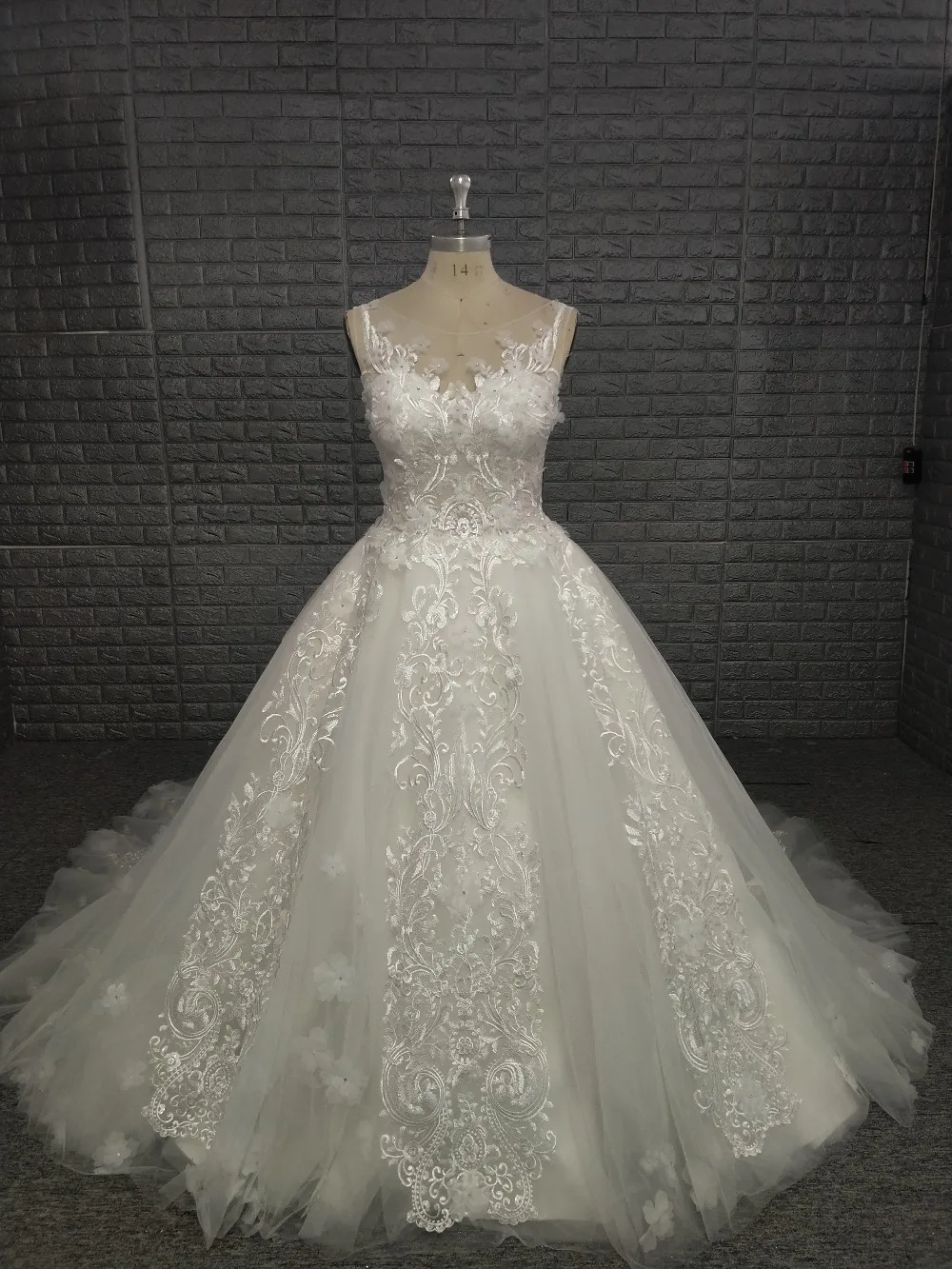 Новинка года; фабричное платье; кружевное свадебное платье; Vestido de noiva; Свадебные Платья с цветочным рисунком и шлейфом