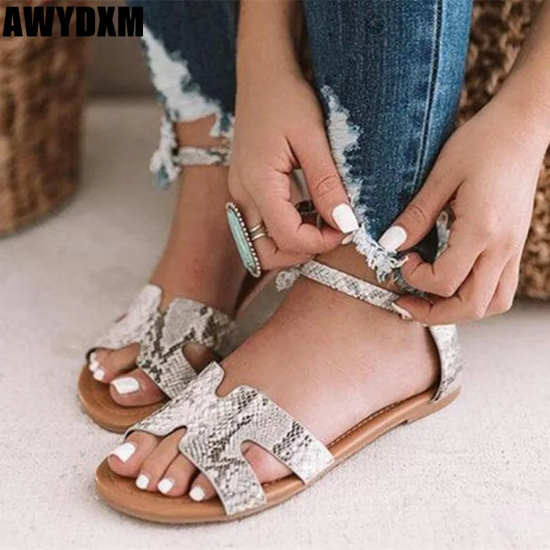 

Women sandals summer open toe Snake Breathable casual shoes outdoor Beach Female Hollow Buckle flat sandals woman shoes S076