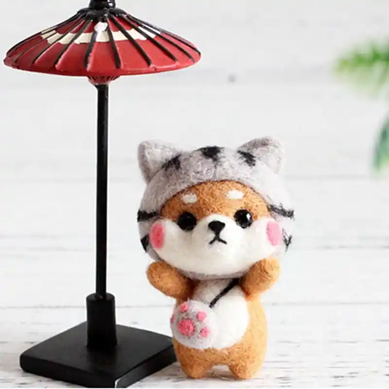 Leidersty Felt Animals Needle Felting Kit Handcraft Kit for Needle Material Bag Pack Non Finished Poked Set Griaffe Penguin Wool Felt Craft DIY