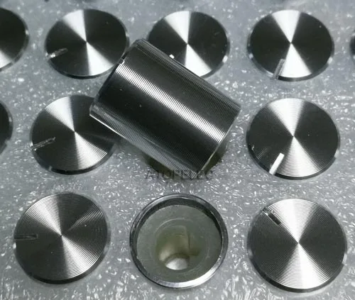 Серебристый 13 мм* 16 мм алюминиевый ЦАП усилитель CD потенциометр громкости Ручка 6 мм D-type вал высокое качество черный/серебристый цвет - Цвет: Серебристый