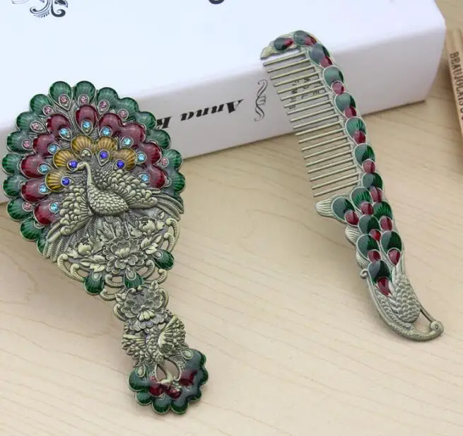 

New Women Chic Retro Peacock Vintage pocket Mirror Compact Makeup Mirrors Comb Set Hand Make Up mirror set