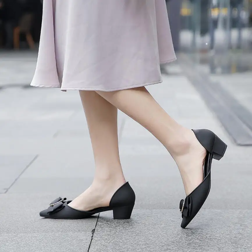 Rouroliu Women Pointed Toe Mid Square Heel Sandals New Jelly Shoes Woman Summer Breathable Casual Shoes Slip-On FR92 Rouroliu Women Pointed Toe Mid Square Heel Sandals New Jelly Shoes Woman Summer Breathable Casual Shoes Slip-On FR92