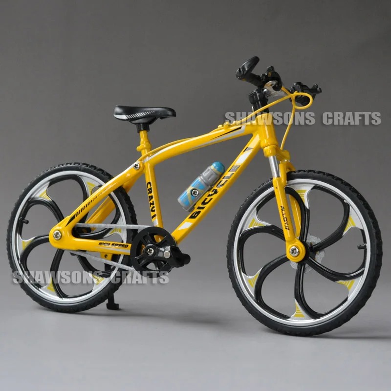 

Diecast Metal Bicycle Model Toys 1:10 XC Cross Country MTB Mountain Bike Replica Collection