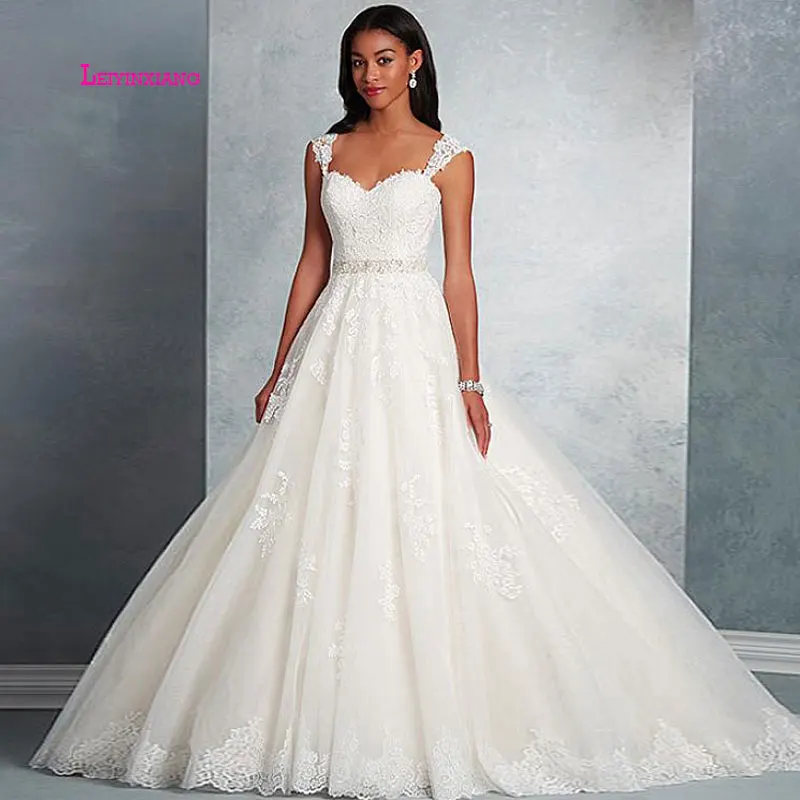 

LEIYINXIANG 2019 Bride Dress Wedding Dress Vestido De Noiva Sereia Robe Beading Zipper Sexy Ball Gown Lace Appliques Sweetheart