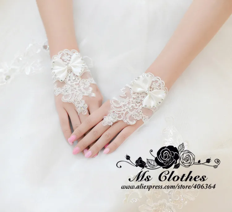 Дизайн Кружево бисером свадебные Прихватки для мангала Свадебные перчатки с бантом Свадебные аксессуары
