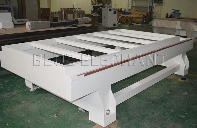 frame structure of 1530 linear atc wood wook cnc router machine