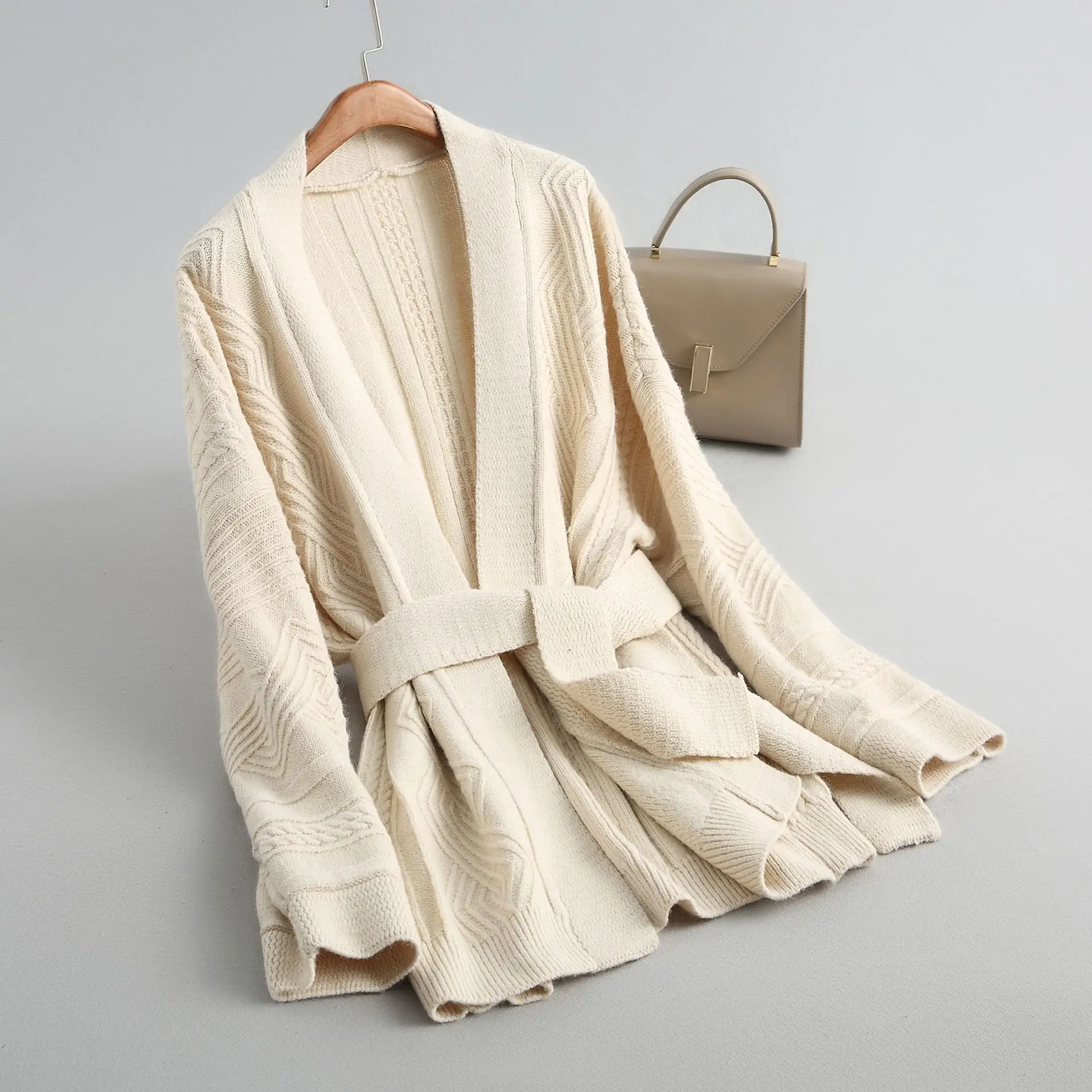 

2019 Women Thick Knitting Cardigans Coat With Belt Long Sleeve Women Winter Cape Sweater Jumper Casaco Feminino Women Poncho