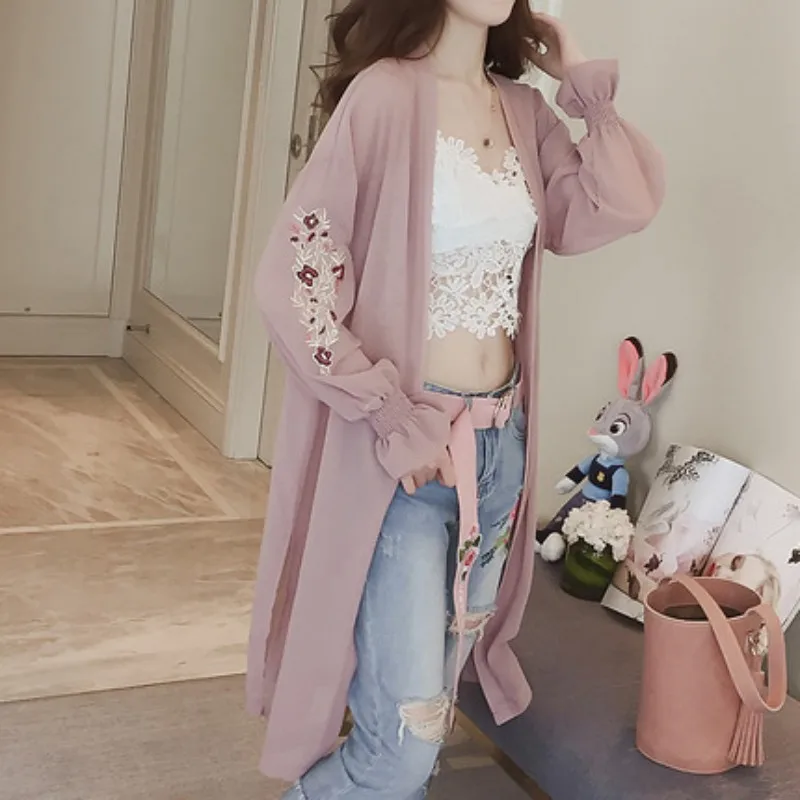

Summer Kimono Cardigan Pink white Women 2018 Korean Flare Sleeve Floral Embroidery Chiffon Blouse Long Shirt Women Cardigans
