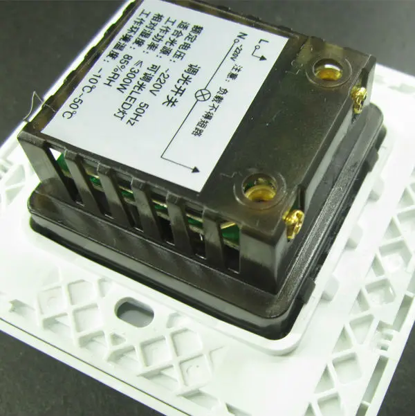300w-4