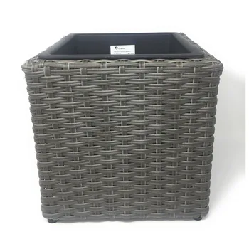 

The Bolata-Flower pot IMITATION Rattan