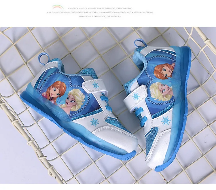 Летние disney «Холодное сердце» для девочек; повседневные спортивные туфли с светодиодный свет дышащие мягкие легкие детские спортивные туфли