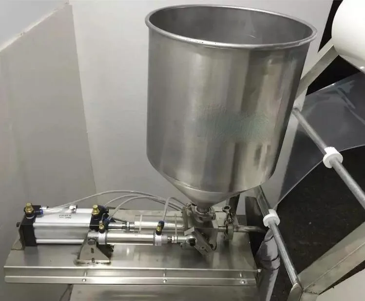 MG-600 автоматическая машина для упаковки жидкостей автоматизированная количественная наполнительная машина для формования мешков