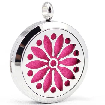 

30mm stainless steel flower design aromatherapy aroma essential oil diffuser necklace