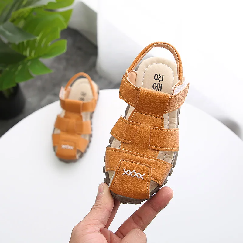 

High quality Summer Boy's Sandal Children Sandal Skid-proof teenage sandals soft bottom Kids Shoes white black brown