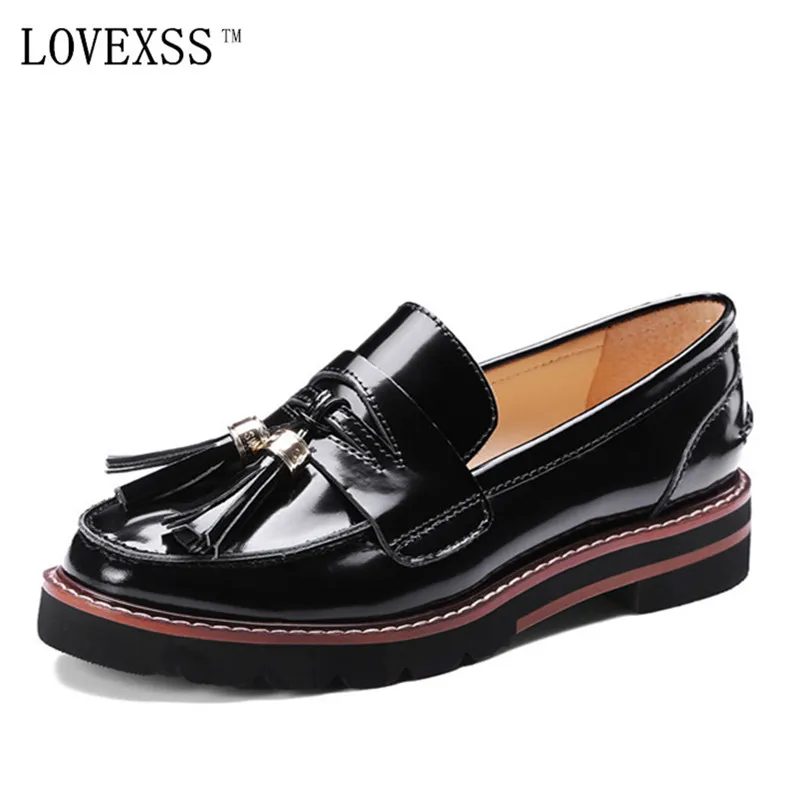 LOVEXSS Patent Leather Fringe Flats 2017 Spring Fashion Black White Woman Shoes Genuine Leather Casual Fringe Flats Loafers keaiqianjin woman fringe platform shoes fashion spring autumn black red horsehair flats round toe casual genuine leather loafers