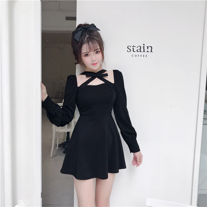

2019 New Arrival Spring Autumn Gothic Girls Dress Chest Hollow Out Sexy Women Dresses Long Sleeve A Line Black Punk Dress