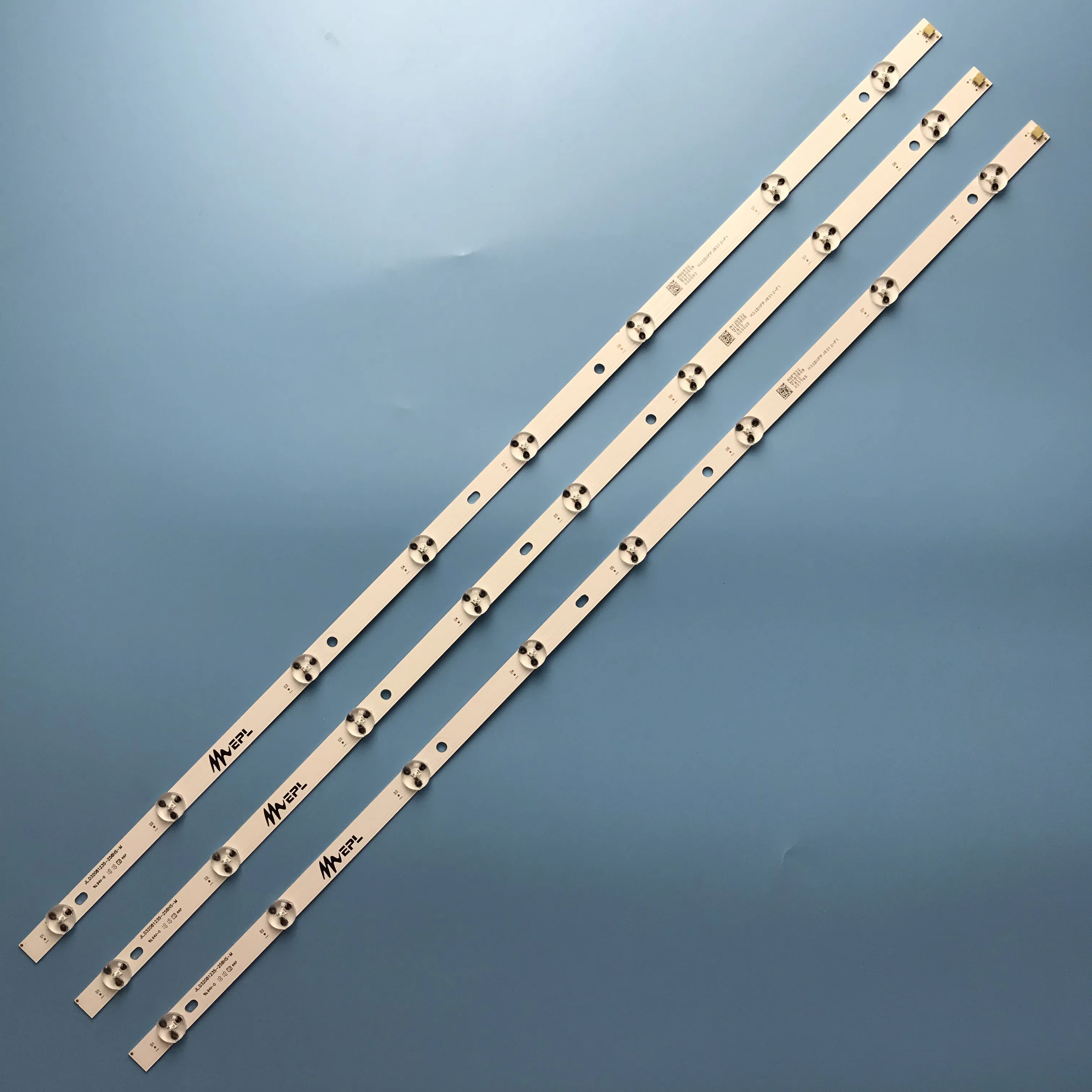 

619MM LED Backlight strip 8 lamp For 32" lcd tv JL.D32081235-258HS-M 3v