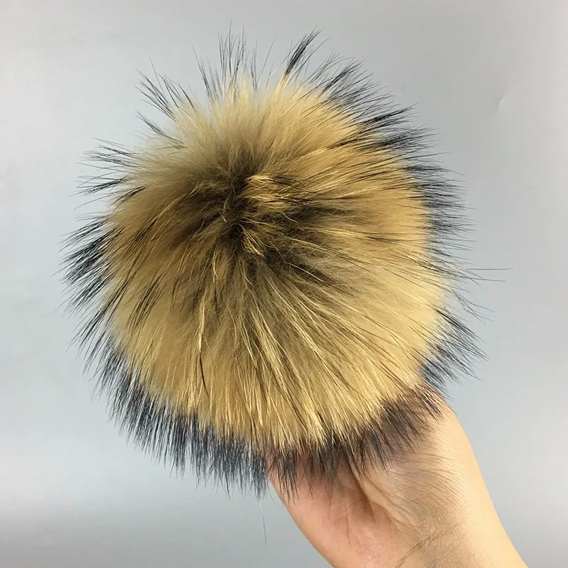 AO1180_3