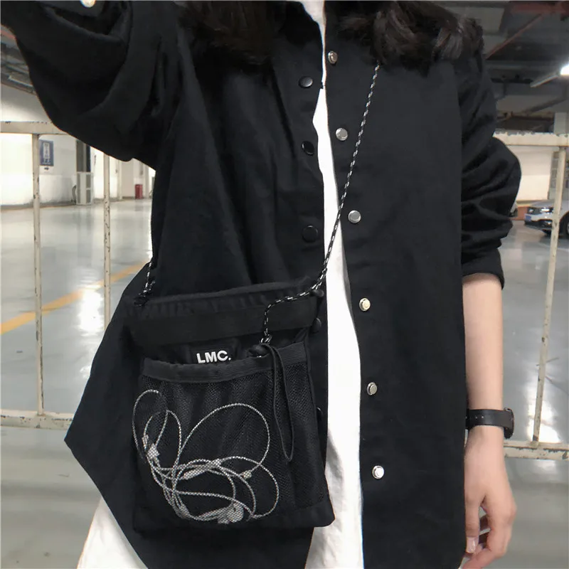 Harajuku Style Women Shoulder Bag Black Grid Small Messenger Bags for Girls Fashion Trendy Students Nylon Small Crossbody Bag