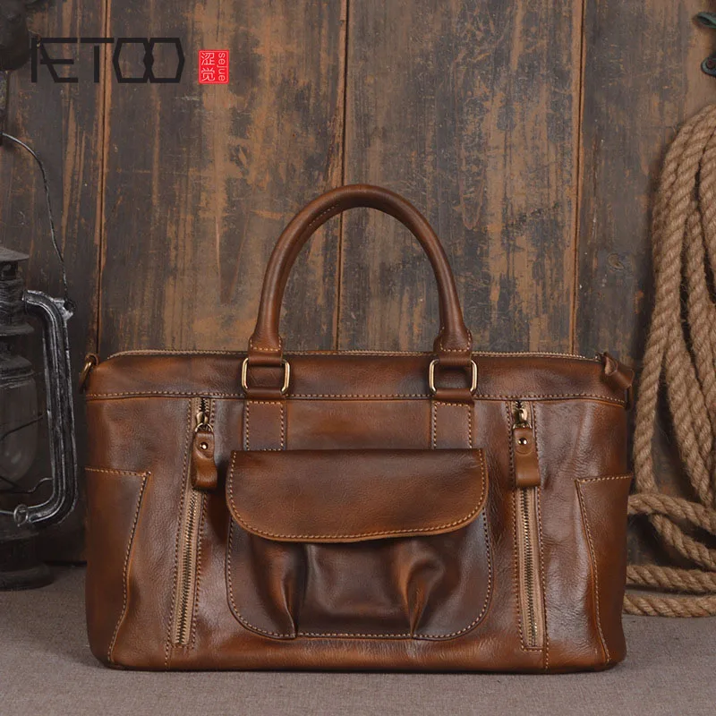

AETOO Europe and the United States trend of the first layer of planted tanned leather men handbags hand ladies shoulder diagonal