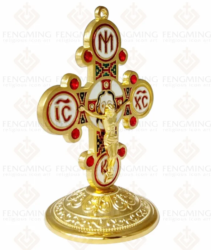 Дешевые святой Бенедикт Распятие Иисуса Золотой религиозные кресты украшения металлу Христианский подарок на крестины талисман византийские иконы