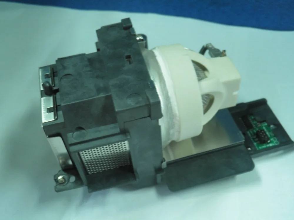 Free Shipping compatible font b projector b font Lamp with housing ET LAV100 For PT VW300