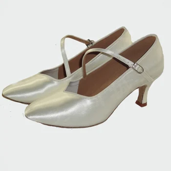 

Ballroom Sneakers Latin Dance Shoes Woman Soft Bottom Sports BD DANCE SHOES 138 Modern Jazz Import Satin Feel fine Free BAG hot