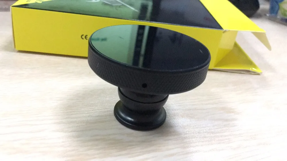 Original Qi Magnetic Wireless Car Charger (2)