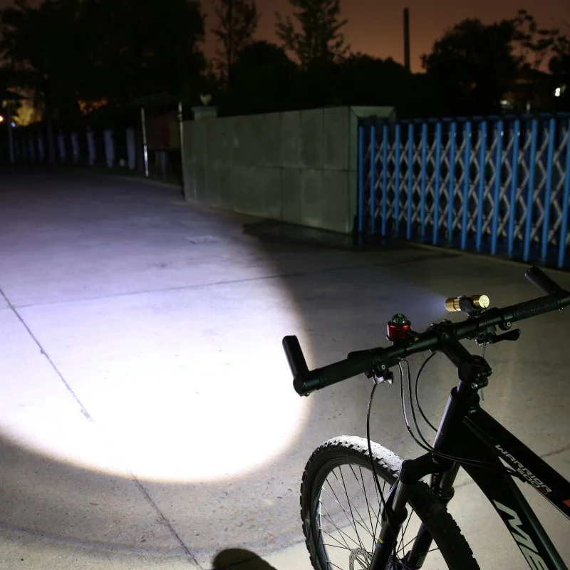 Flash Deal 2000 Lumen USB Rechargeable Bicycle Light MTB Bike Light Zoom Flashlight Waterproof Built-in Battery Bicycle Accessories 4 Flash Deal 2000 Lumen USB Rechargeable Bicycle Light MTB Bike Light Zoom Flashlight Waterproof Built-in Battery Bicycle Accessories 4