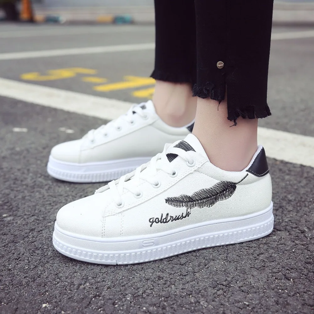 

POADISFOO 2018 New Women's Fashion Sneakers Casual Shoes Girls white Platfrom Loafers Fashion Lace up Shoes Women FZZ-2566