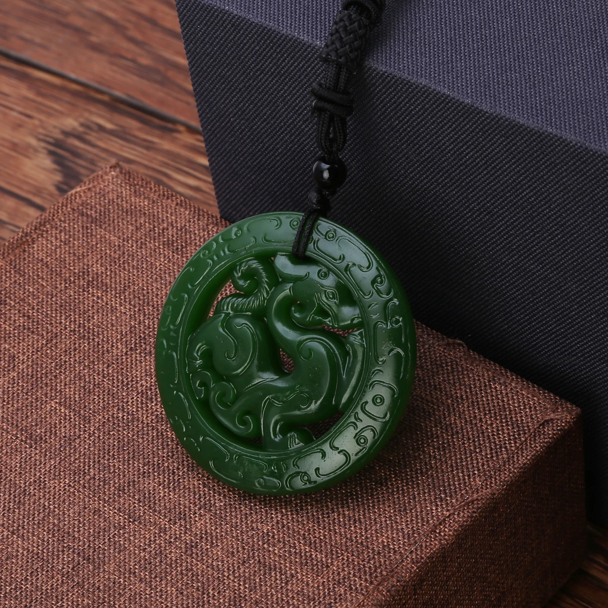 1pc Green Hetian Jade Pendant Carved Chinese Dragon Gemstone Pendant Necklace Stone with 60cm Rope