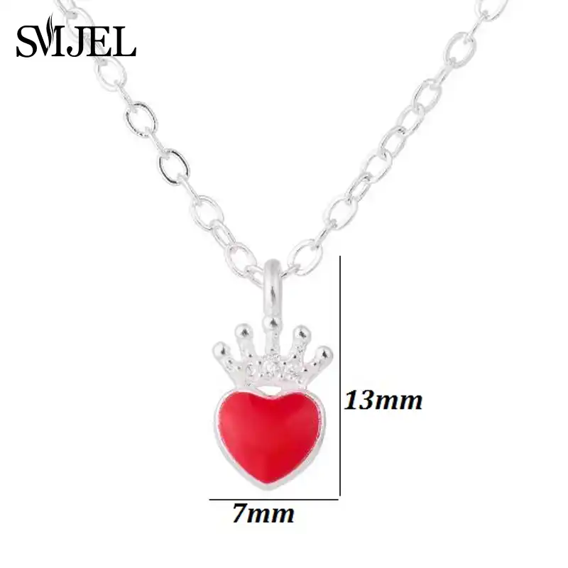 evie's necklace from descendants 2