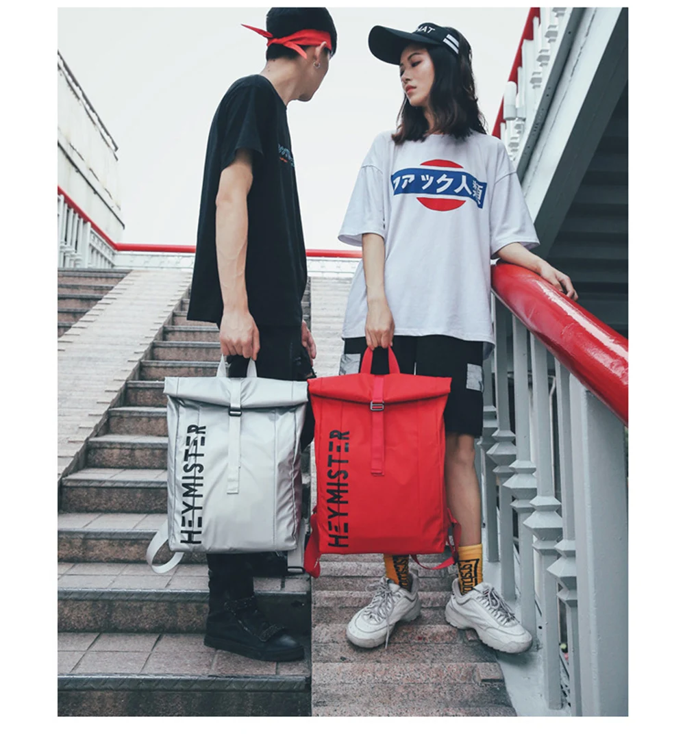 man and women backpack outdoor bag luxury bag14