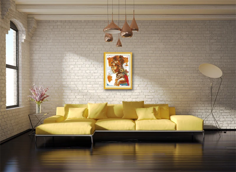 R659-04683  185x252``