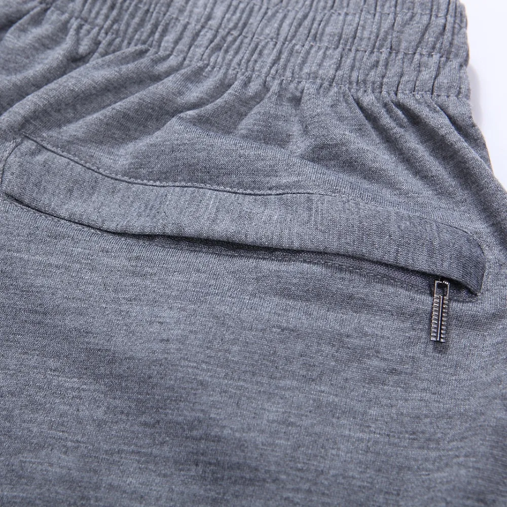 2833117760_1009321213