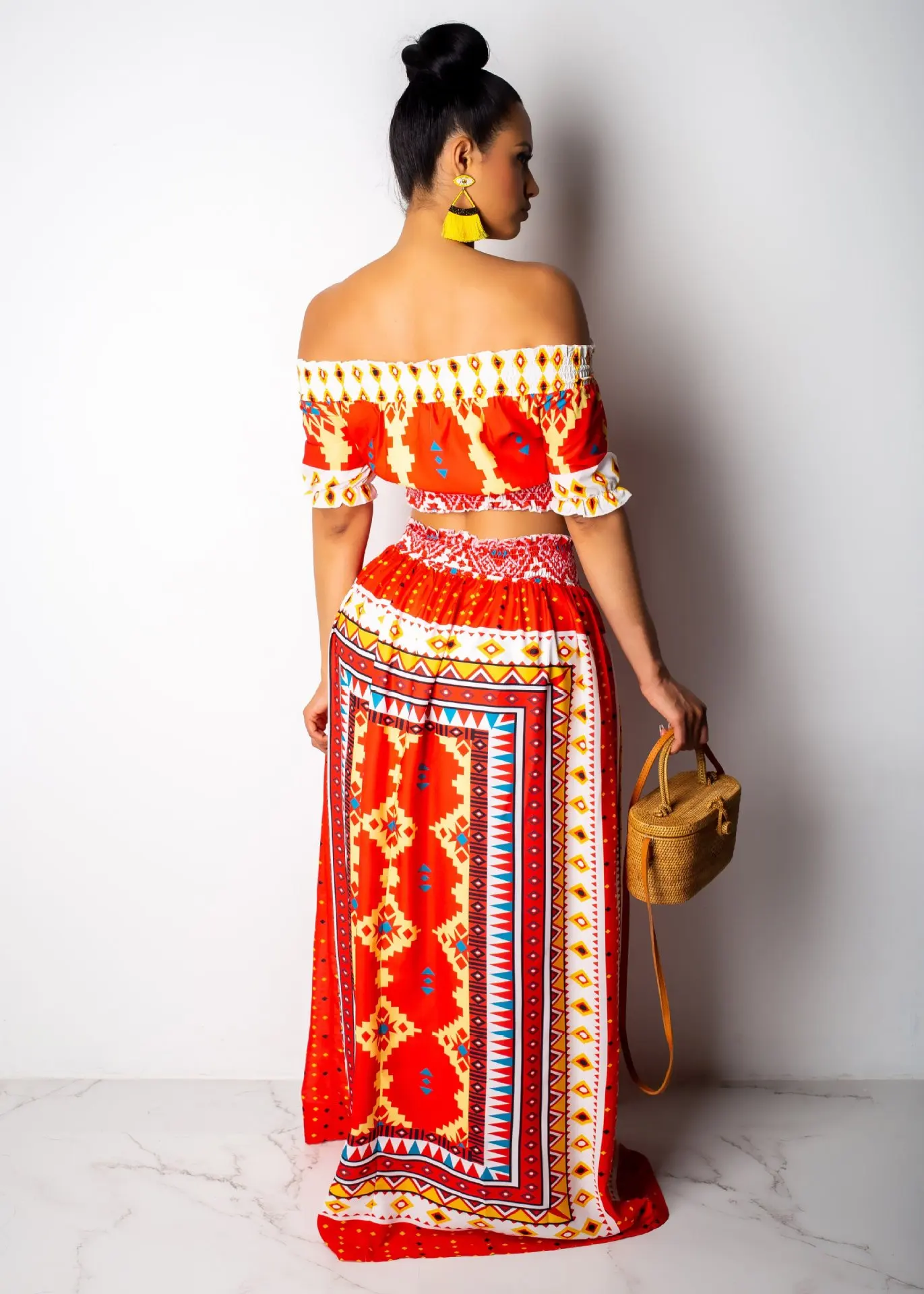 2019 Лидер продаж Традиционная рубашка "Дашики" Африка голые плечи для женщин геометрический богемный рубашка с короткими рукавами