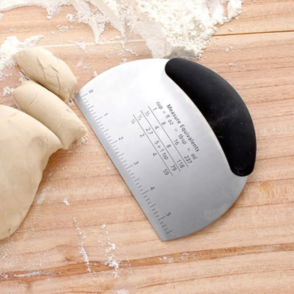 

Portable Pizza Slicer Stainless Steel Pizza Rocker Knife With Scale Professional Kitchen Cutter Durable Bakeware Accessories
