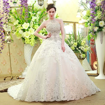 

Princess Ball Gown Vintage Luxury Wedding Dresses 2019 Halter Lace-up Lace Heavy Crystals Bridal Dresses Vestido De Noiva IZ391