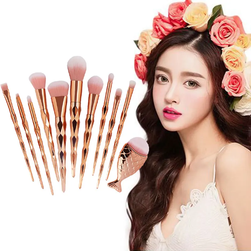 

New Fashion Diamond Makeup Brush Set Professional Foundation Blending Power Eyeshadow Contour Concealer Blush Cosmetic Rose Gold