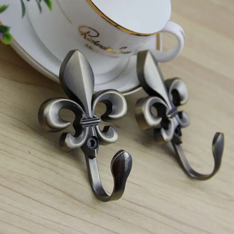 

1 pair Curtain Tieback Tassel Hook Chinese plum flower Hot window curtain accessory Special style cp044&20
