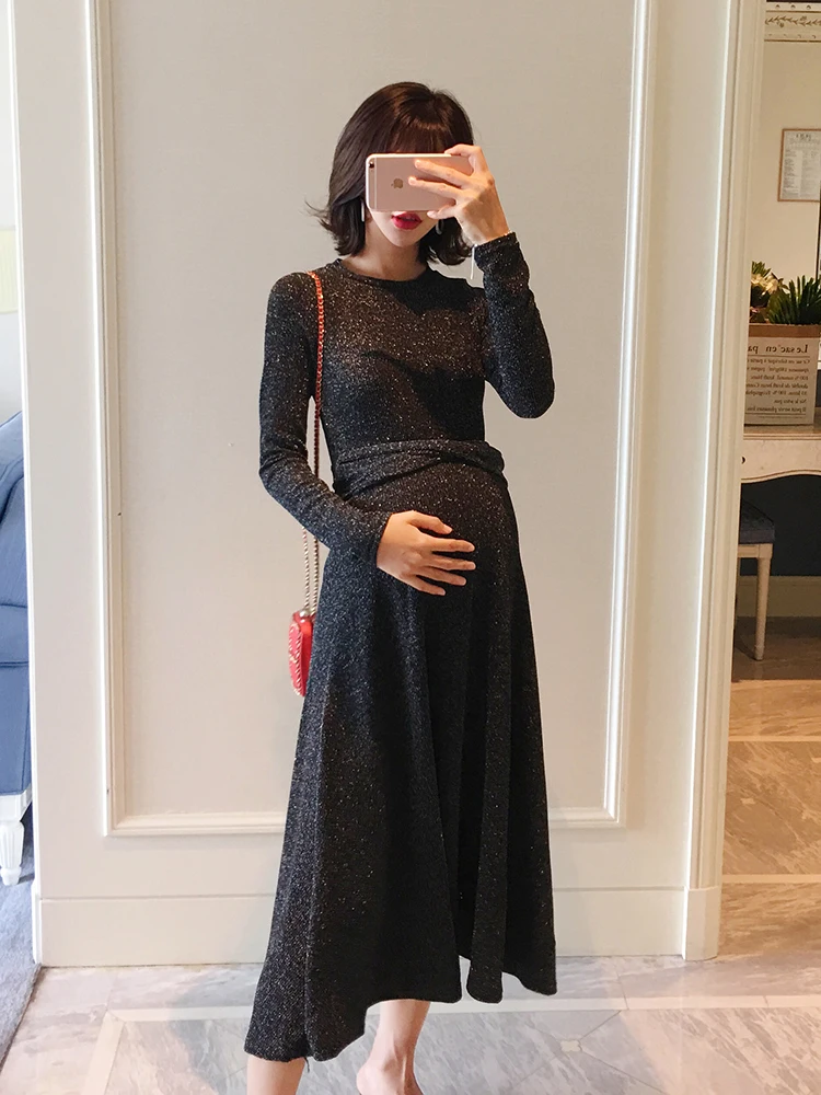 Pregnant women long-sleeved dress Hot gold retro velvet dress tide mom slim autumn and winter skirt 