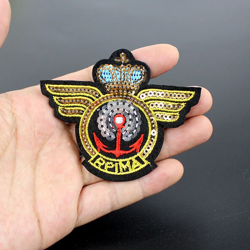 

1Pcs Sequins clothes Patches badge hot iron on Embroidered wing Patch Applique for Jacket Jeans DIY Accessories