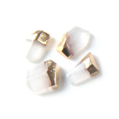 1 пакетов/лот 4 в форме микс в японском стиле flatback Стразы градиентная расцветка; Высота нерегулярные ногтей кристалл камень - Цвет: 1