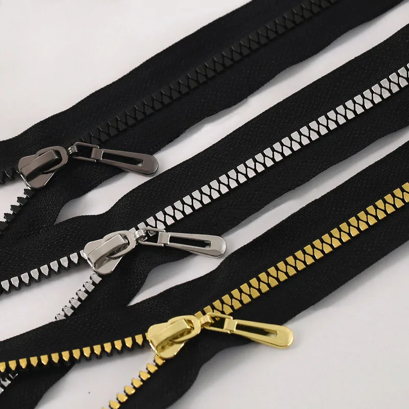 Black 8 Resin Separating Zipper