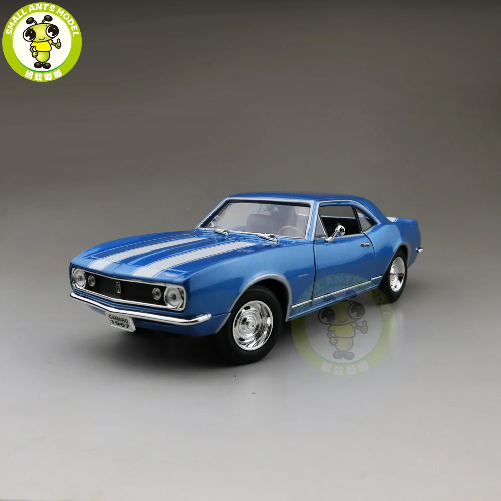 1/18 1967 Chevrolet CAMARO Z28 Road Signature Diecast Model Car Toys Boys Girls Gift