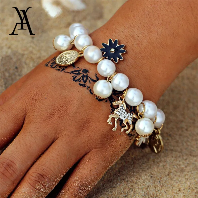 

New Fashion Simulated Pearl Bracelets For Women Charm Crystal Flower Pendant Round Bead Bracelet Wedding Jewelry Party Gift 2018