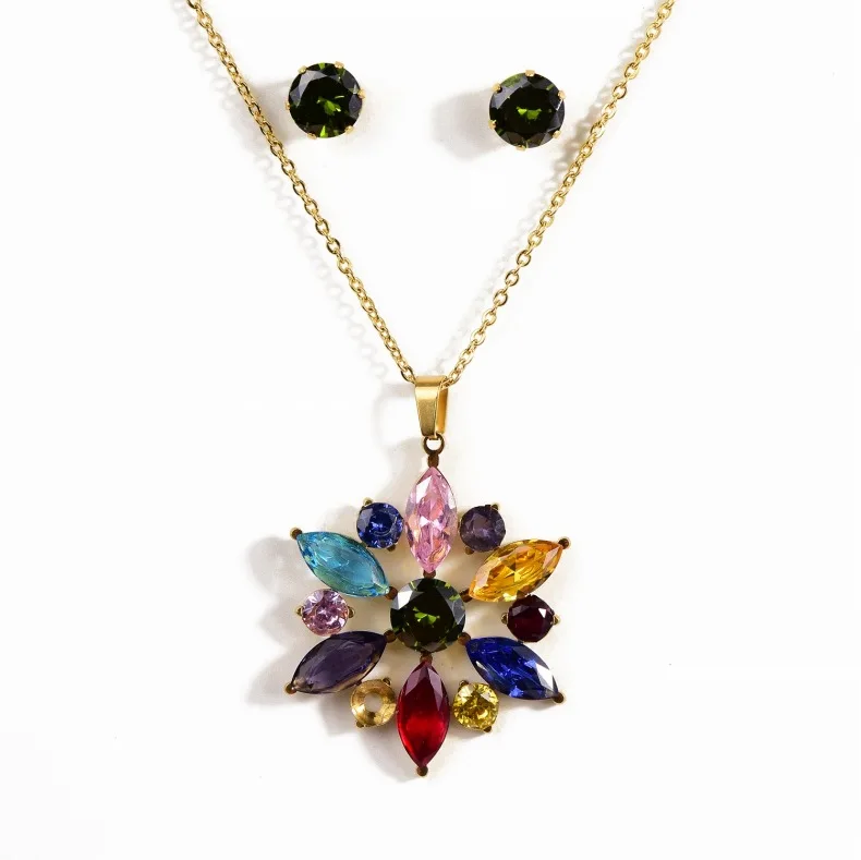 10024904928_316259849