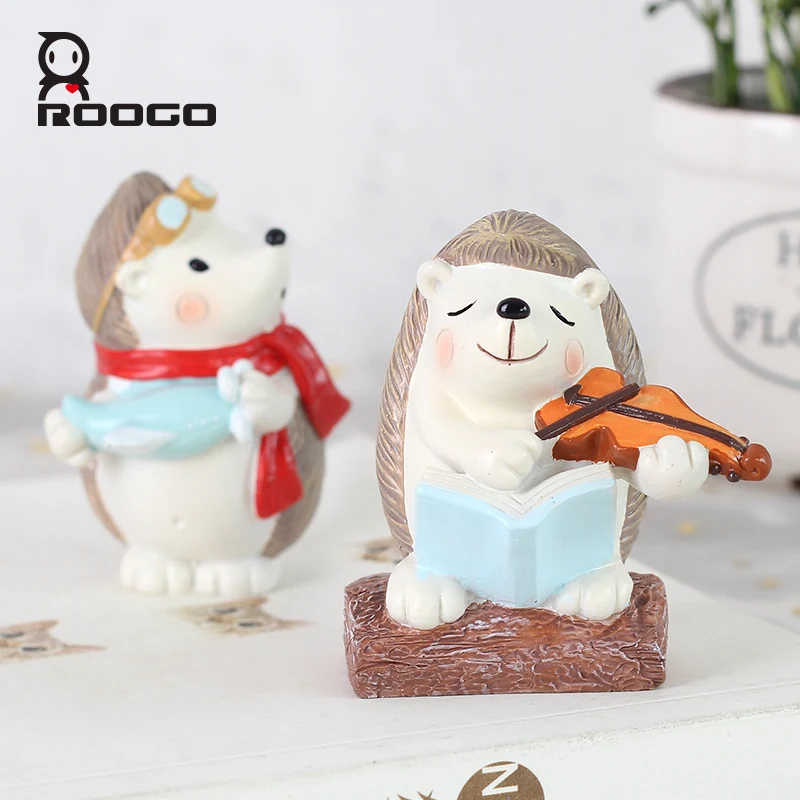 

ROOGO Creative Resin Hedgehog Ornament For Home Decorations Accessories Cute Miniature Figurines For Room Decor Mini Animals